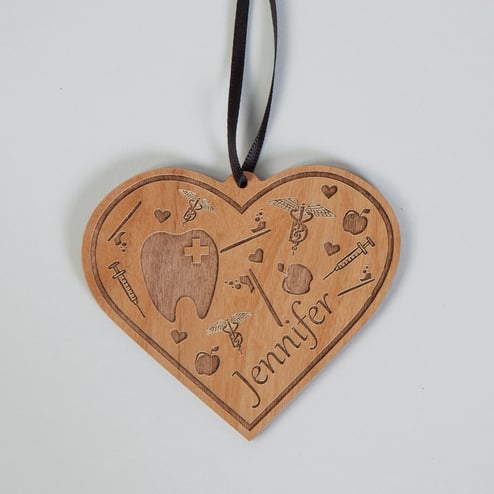 「claireSowdenクレアソヴデン亅ハート刺繍額入セットサイン入 Holiday Ornaments and Decor - Health Care Logistics®
